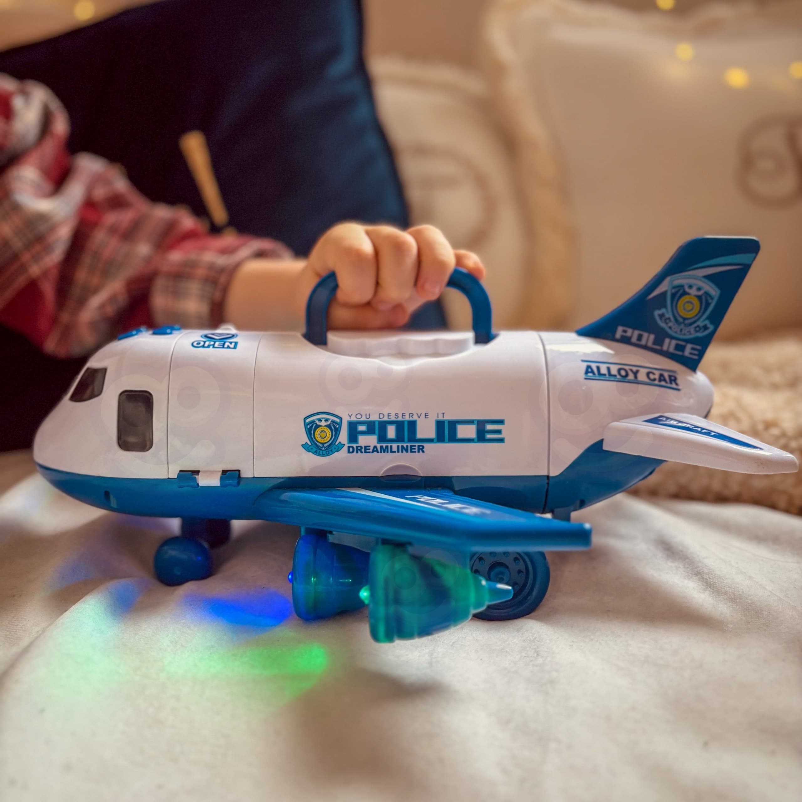 WOOPIE Samolot Rozkładany Transporter Policja z 3 Autami Policyjnymi Zestaw XL Znaki Drogowe