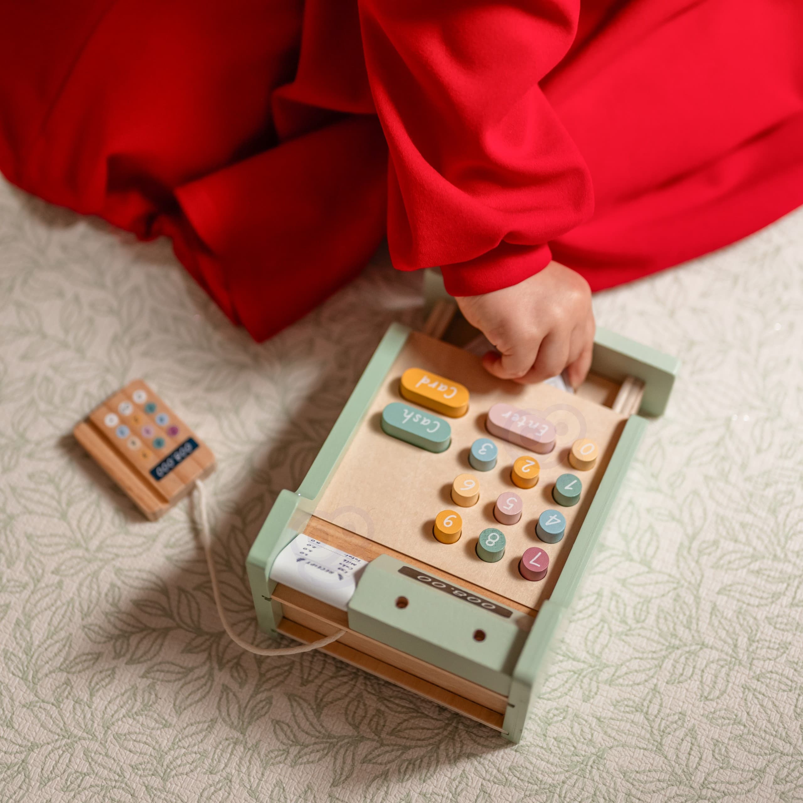 WOOPIE GREEN Drewniana Kasa Sklepowa Edukacyjna z Akcesoriami 23 el. FSC